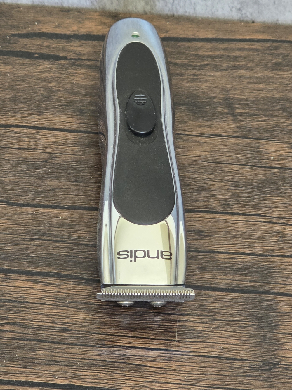 Andis Chrome and Black Cordless Trimmer